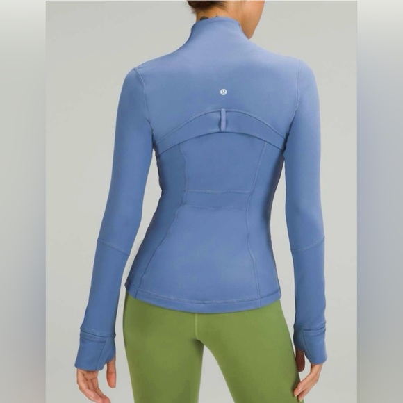 Lululemon blue define jacket in Water Drop, size 6 - Picture 2 of 10